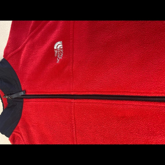2 Northface Jackets - Picture 6 of 10